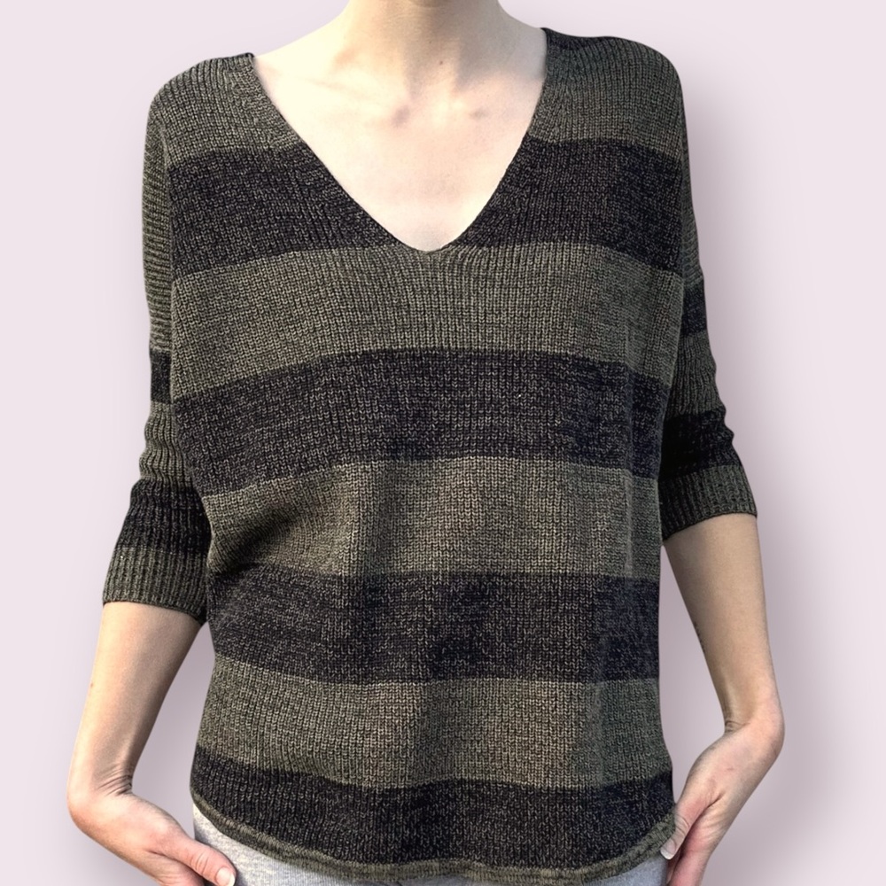 Express grunge Sweater S Green and Black stripes